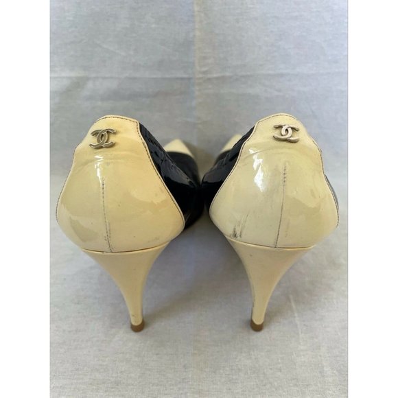 Authentic Chanel Womens Shoes Elastic Pumps Heels Cap Toe Leather Black Beige 39 - Picture 4 of 13